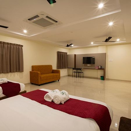 Olive Nest- Tirupati Bus Stand- 300 Meters, Railway Station- 400 Meters 호텔 외부 사진