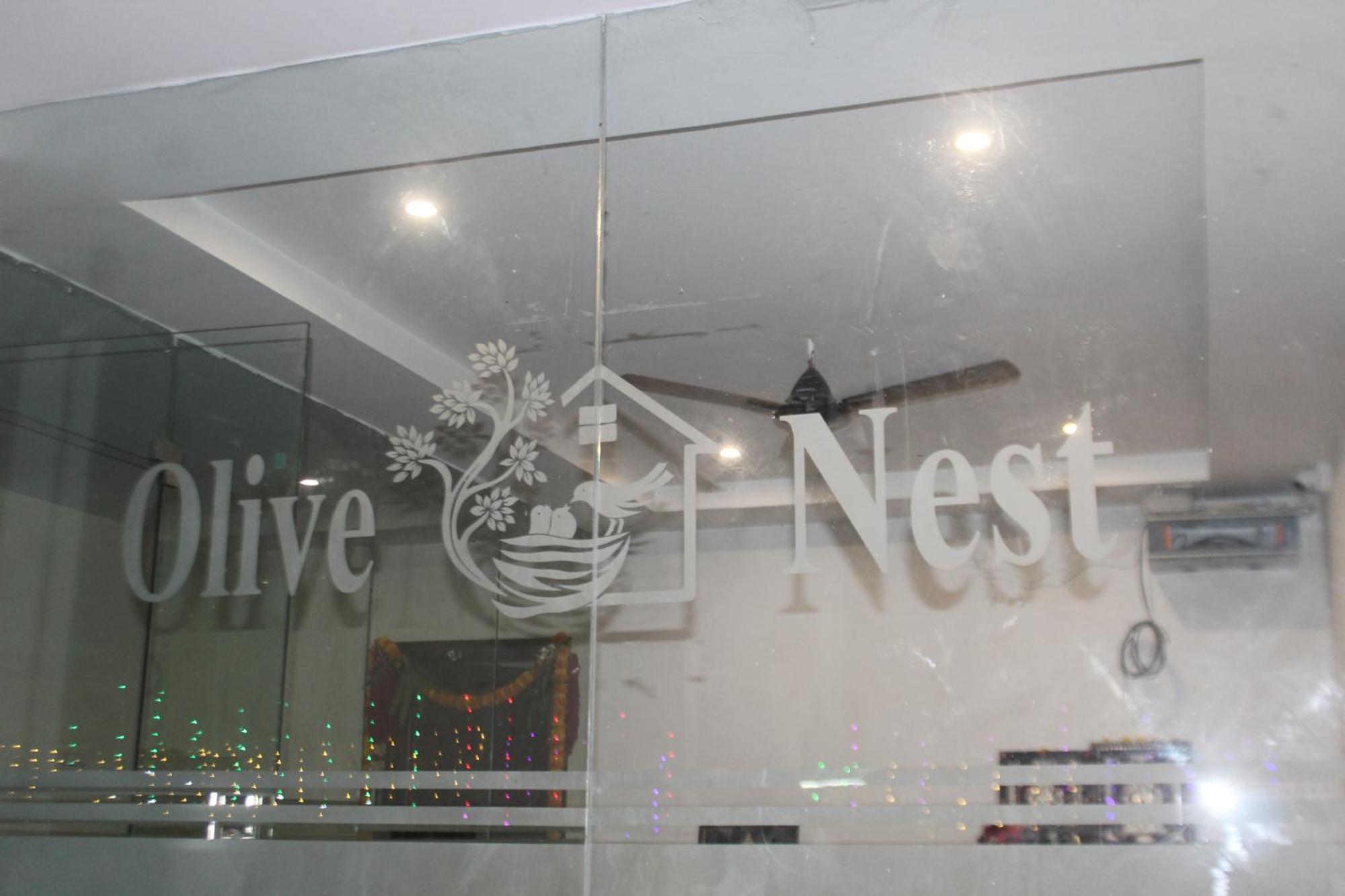 Olive Nest- Tirupati Bus Stand- 300 Meters, Railway Station- 400 Meters 호텔 외부 사진