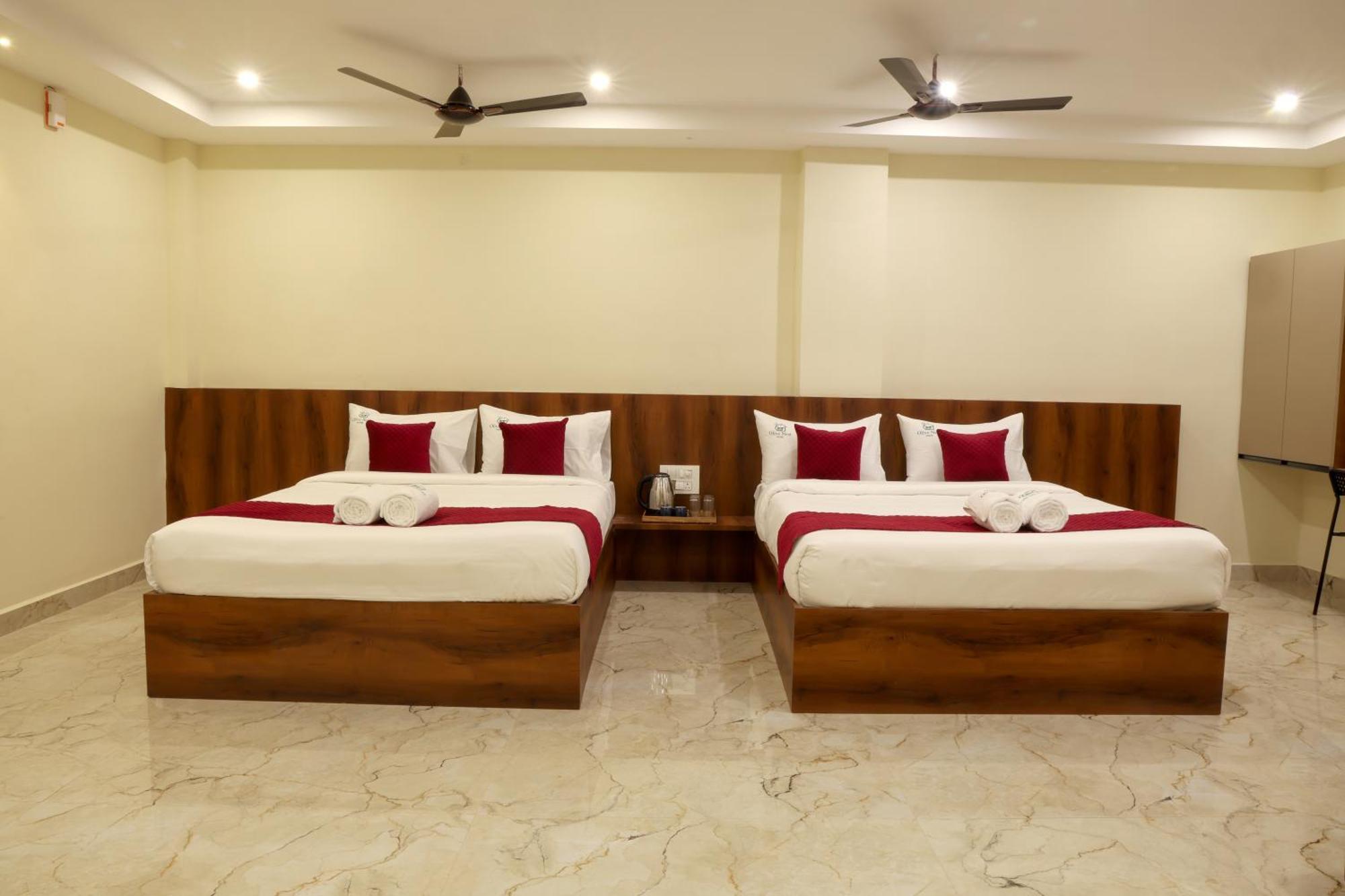 Olive Nest- Tirupati Bus Stand- 300 Meters, Railway Station- 400 Meters 호텔 외부 사진