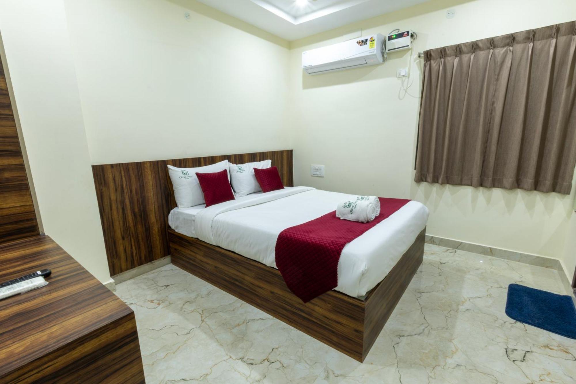 Olive Nest- Tirupati Bus Stand- 300 Meters, Railway Station- 400 Meters 호텔 외부 사진