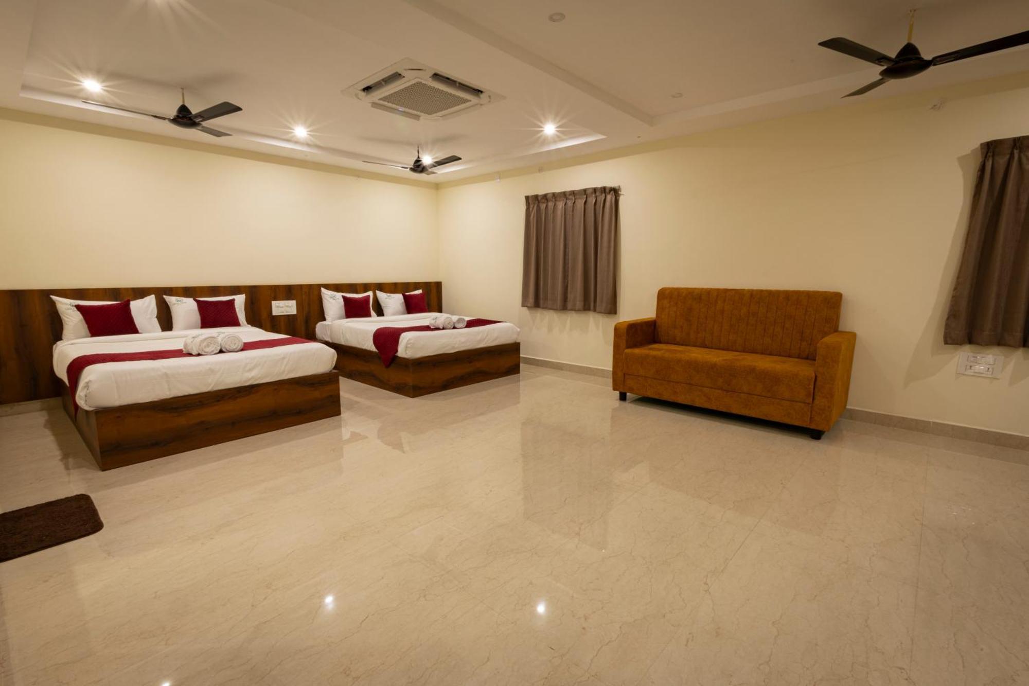 Olive Nest- Tirupati Bus Stand- 300 Meters, Railway Station- 400 Meters 호텔 외부 사진