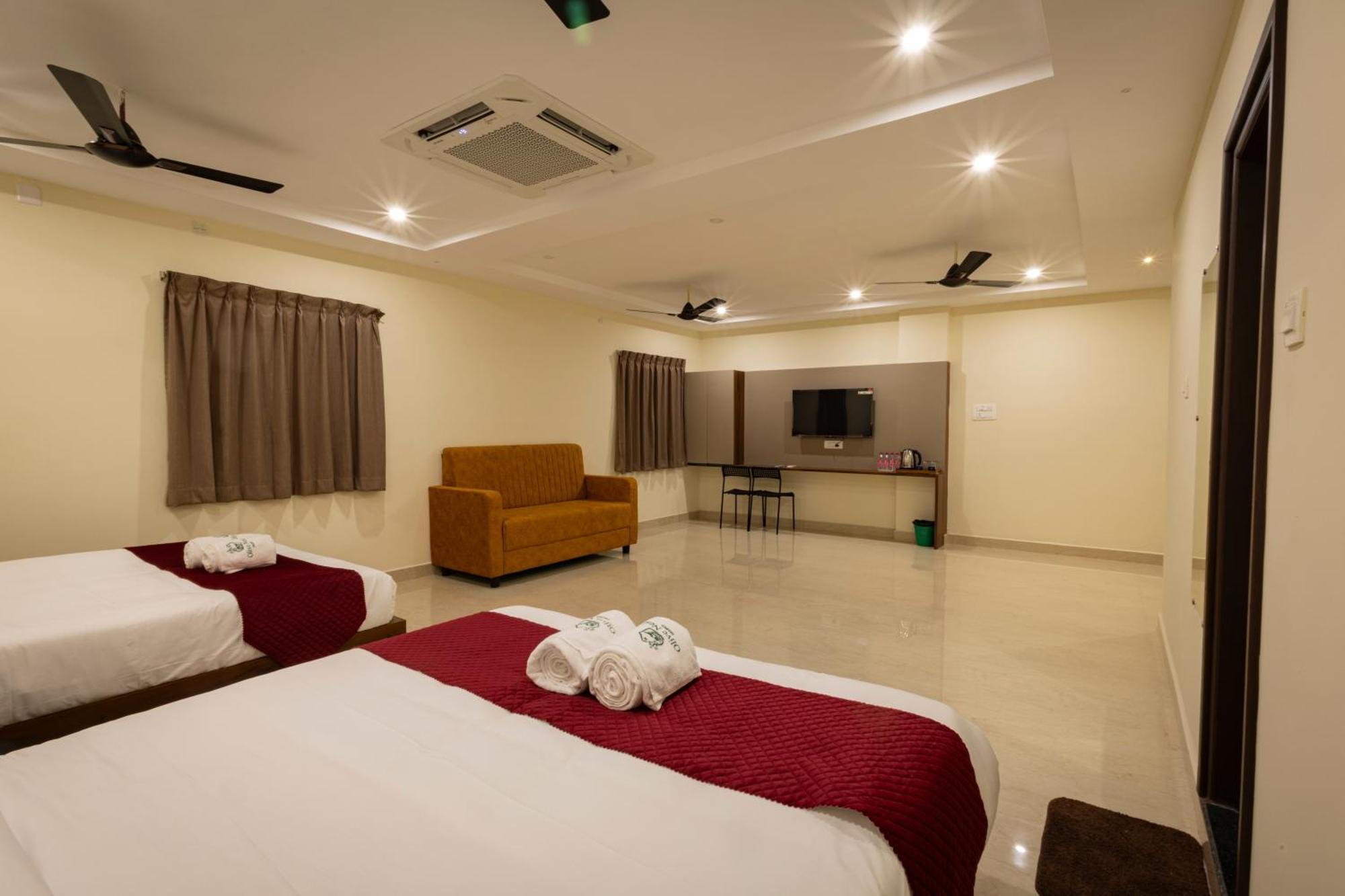 Olive Nest- Tirupati Bus Stand- 300 Meters, Railway Station- 400 Meters 호텔 외부 사진