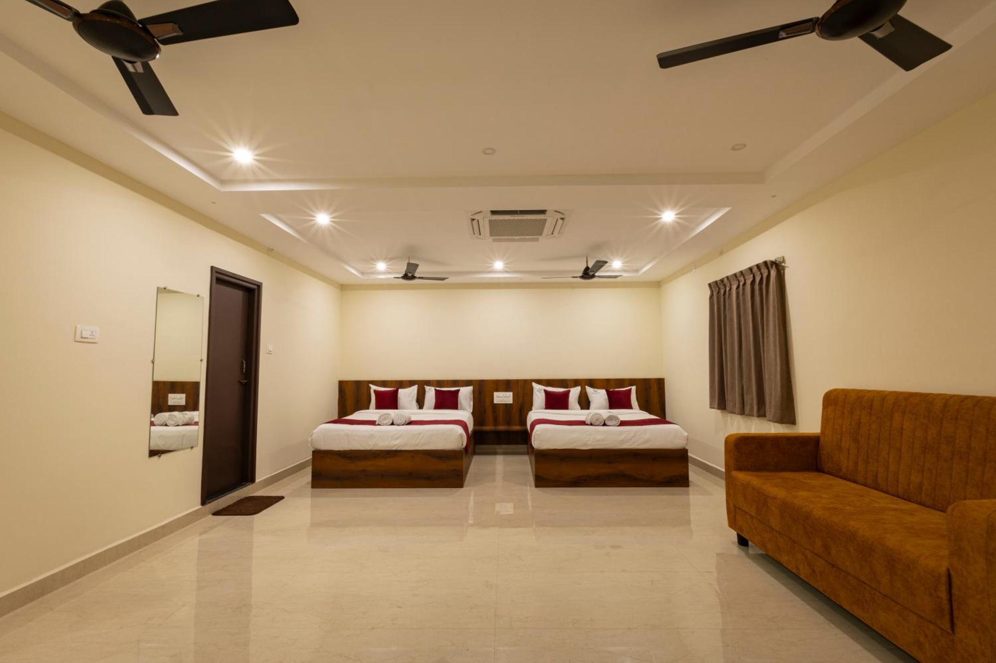 Olive Nest- Tirupati Bus Stand- 300 Meters, Railway Station- 400 Meters 호텔 외부 사진